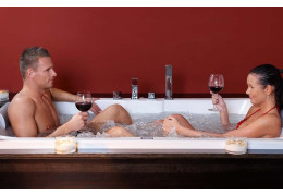 2 ACCESSOIRES POUR BOIRE DU VIN DANS SON BAIN