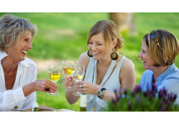 MOTHER'S DAY: 2 PERFECT WINES TO GIVE YOUR MUM