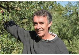 CHRISTIAN RAIMONT : « IL N’Y A PAS QUE DU ROSÉ EN PROVENCE ! »