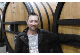 MOULIN DE LA ROQUE, ÉRIC ISNARD: IMMERSION IN BANDOL