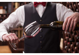 COMMENT SERVIR LE VIN ?